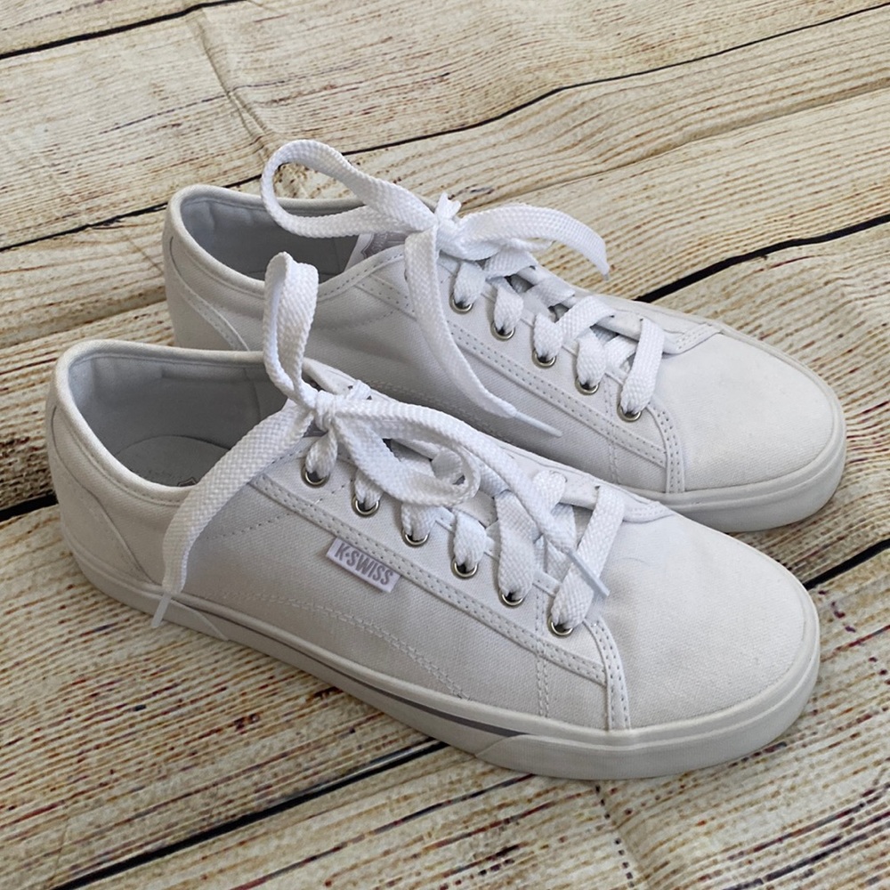 K-Swiss canvas shoes